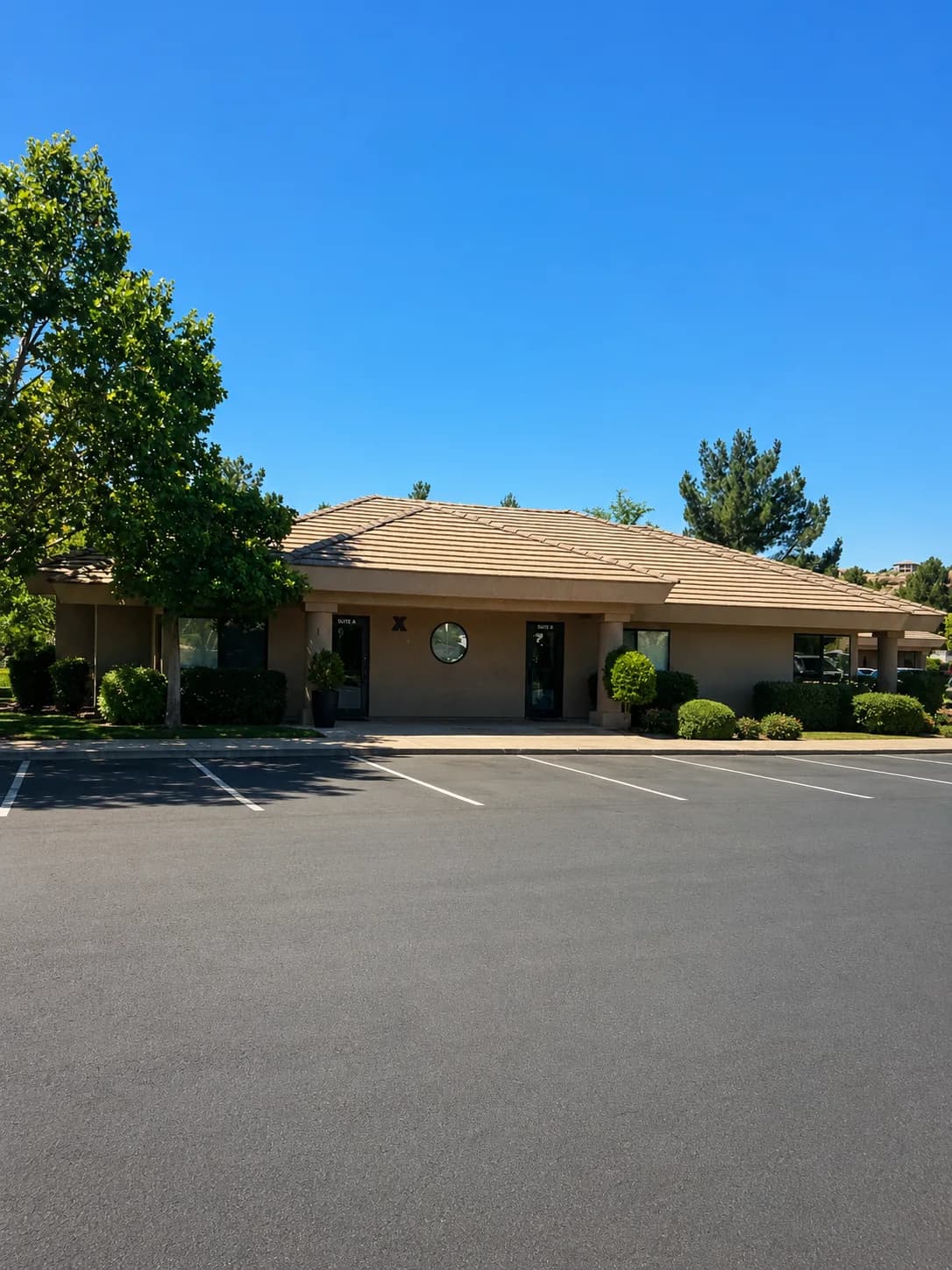 Exterior of Building X at Red Cliffs Professional Park